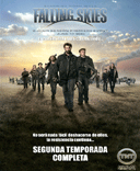 Serie de TV (2011-Actualidad). 10 episodios. Narra la historia de la invasin de la Tierra por parte de unos agresivos aliengenas que quieren exterminar a los seres humanos. Tom Mason es un antiguo profesor de Historia de una universidad de Boston cuya familia ha quedado destrozada por la invasin. Su esposa muri durante el primer ataque, y uno de sus tres hijos fue capturado. Decidido a rescatarlo y a mantener a los otros dos a salvo, Tom tendr que poner a prueba sus conocimientos de historia militar para convertirse en uno de los lderes del movimiento de resistencia formado por soldados y civiles que trata de rechazar la invasin aliengena. (FILMAFFINITY)